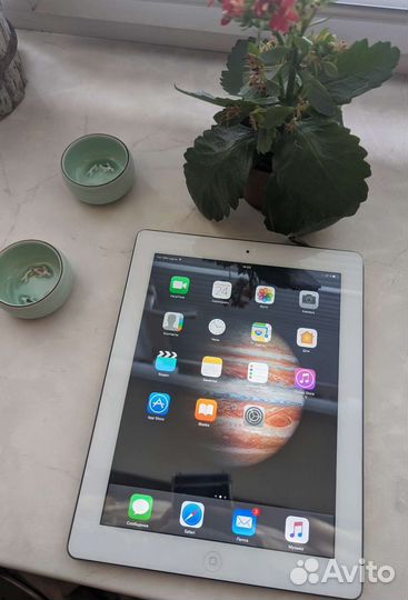 Apple iPad 4 Cellular (с поддержкой сим-карты)