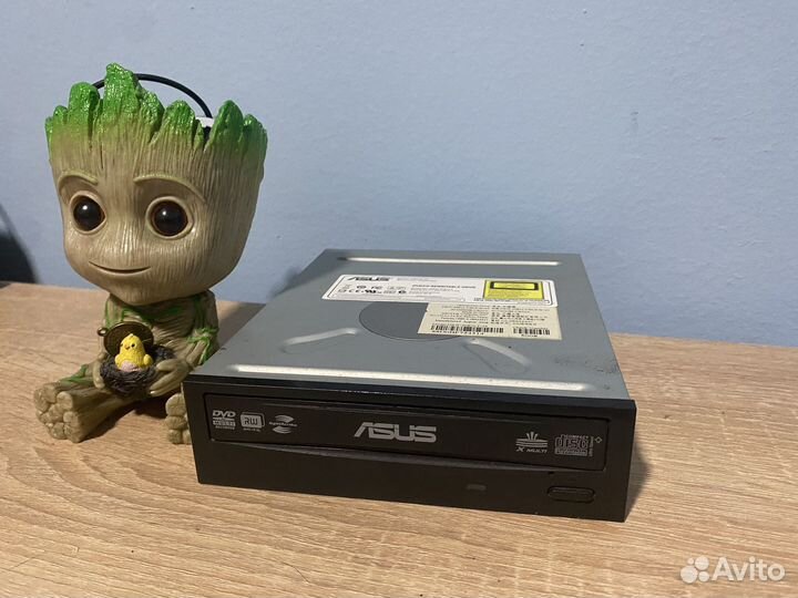 DVD ROM asus SATA