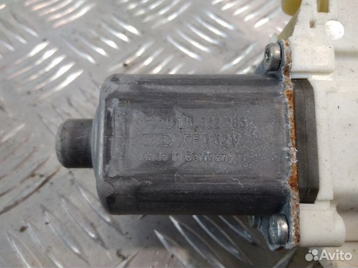 Стеклоподъемник передний правый Ford S-Max 2007