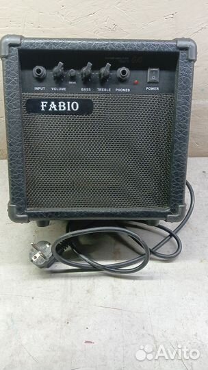 Комбоусилитель