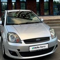 Ford Fiesta 1.6 MT, 2008, 180 000 км, с пробегом, цена 390 000 руб.