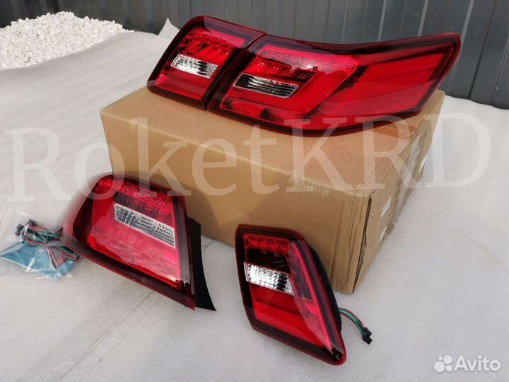 Задние фонари Toyota Camry 40 кр.белые