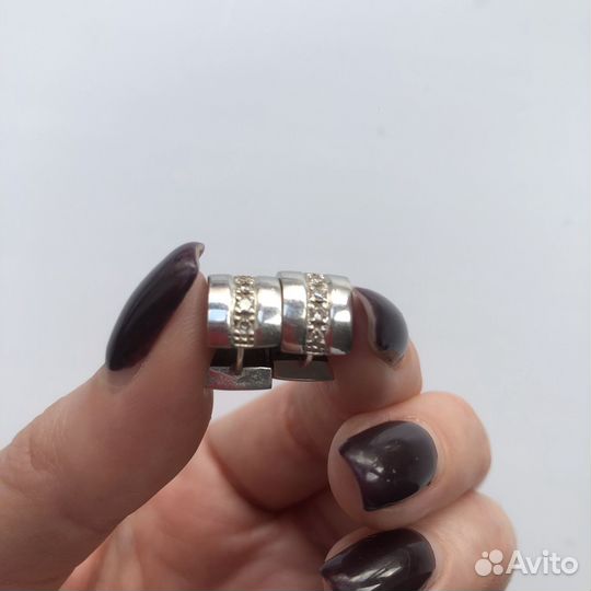 Серьги золотые с бриллиантами