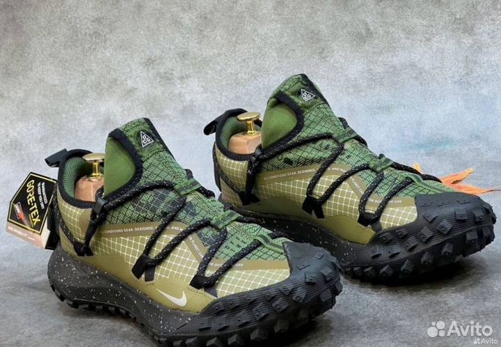 Nike Acg Mountain Fly Gore Tex