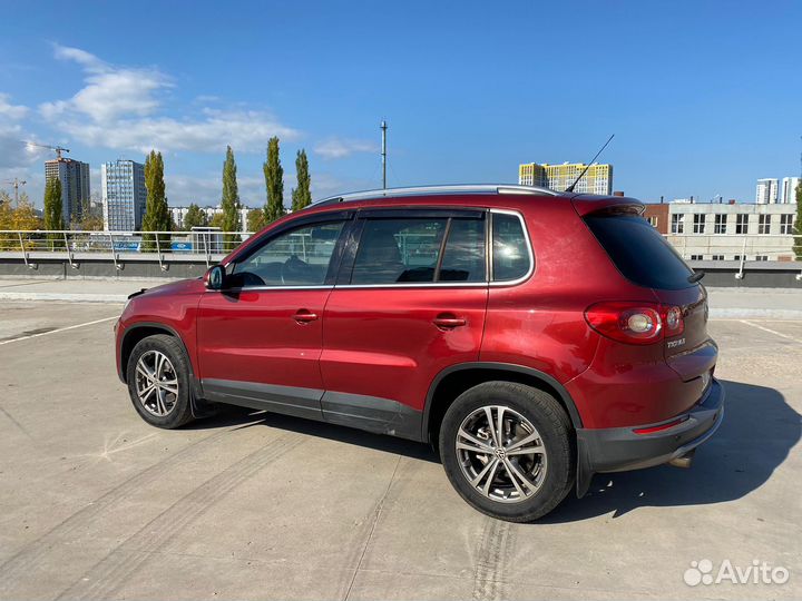 Volkswagen Tiguan 2.0 AT, 2009, 185 500 км