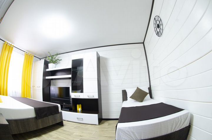 2-к. квартира, 57 м², 1/2 эт.