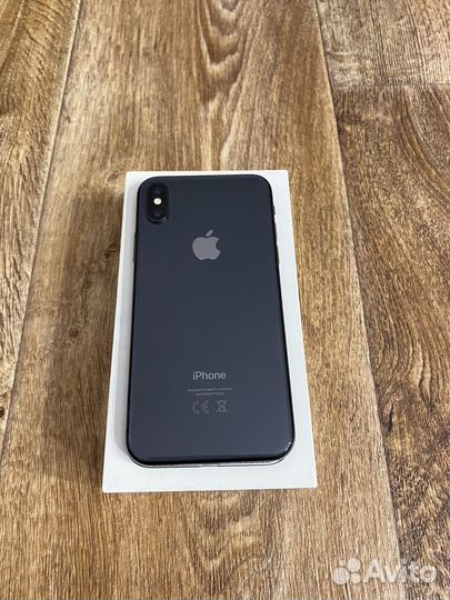 iPhone X, 256 ГБ