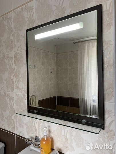 Зеркало с подсветкой для ванной