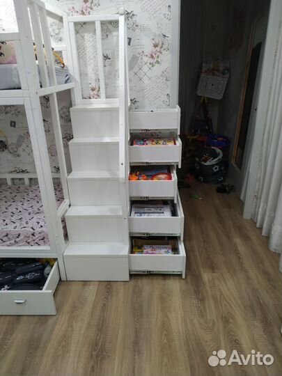 Двухъярусная кровать бу