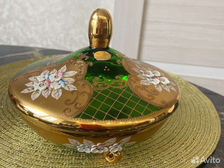 Конфетница с крышкой Богемия