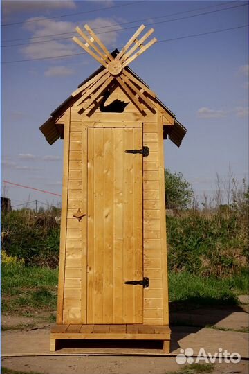 Дачный туалет деревянный SOX559