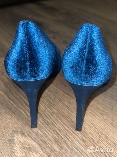 Бархатные туфли carlo pazolini