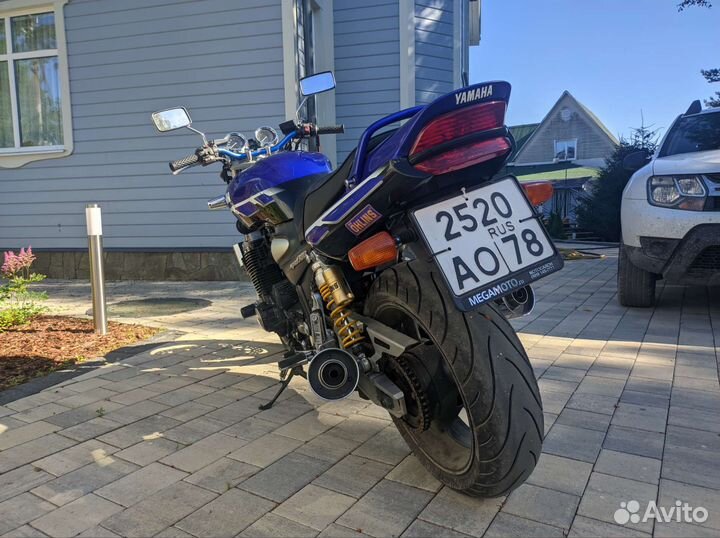 Yamaha XJR 1300