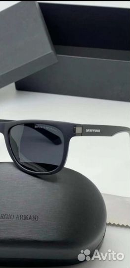 Солнцезащитные очки мужские Armani