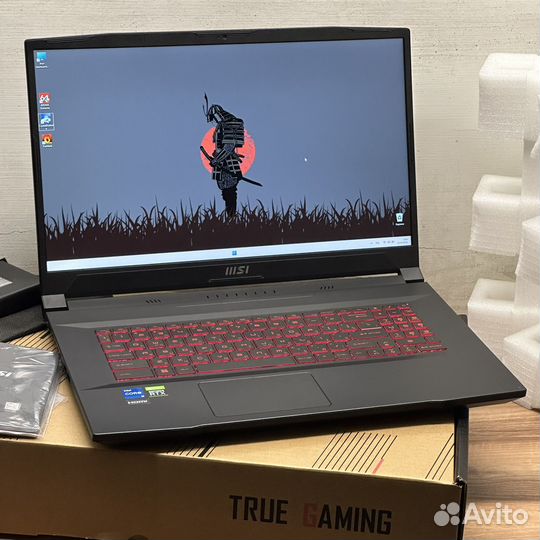 Новый MSI 17.3 144Hz I5-12450H/16GB/RTX 3050/SSD