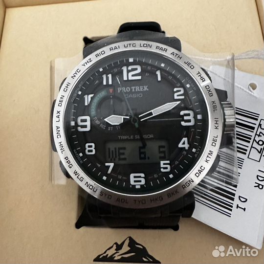 Часы Casio PRO trek PRG-601-1 новые