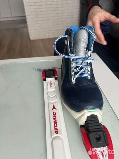 Лыжные ботинки с креплением sns