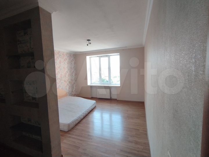 3-к. квартира, 88 м², 3/5 эт.