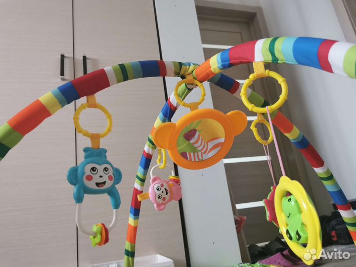 Развивающий коврик