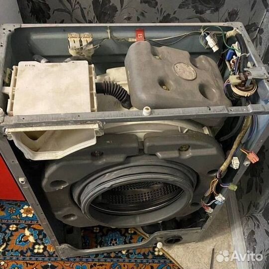 Ремонт стиральных машин и холодильников