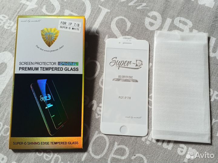 Стекло на iPhone 7/8