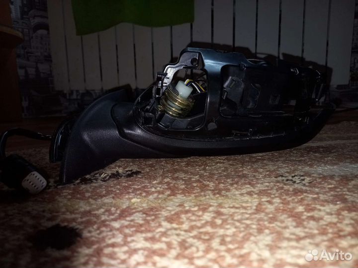 Левое зеркало Kia Ceed JD