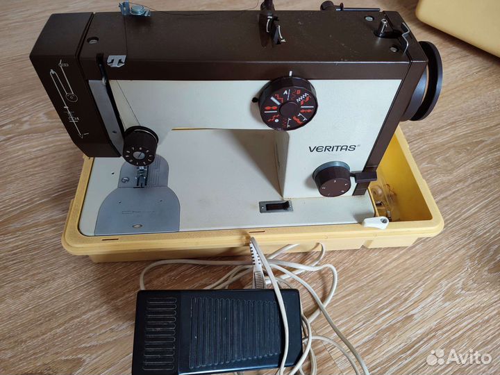 Швейная машинка веритас veritas (ГДР)
