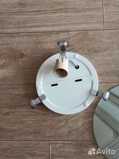 Светильник настенный