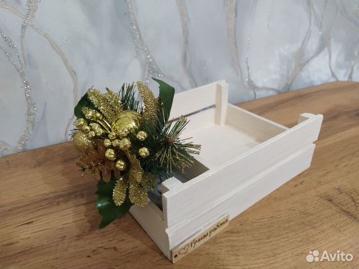 Салфетница деревянная