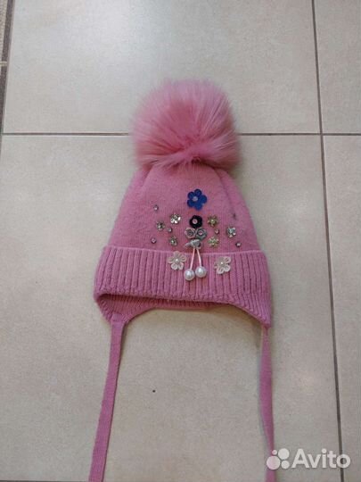 Тёплая, зимняя шапка 4 -5 лет