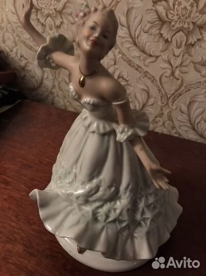 Фарфоровая статуэтка Wallendorf балерина