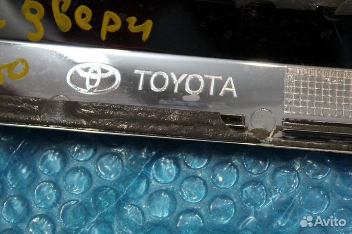 Молдинг двери Королла 180 задний левый бу 13-19