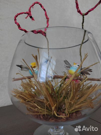 Ваза с декором