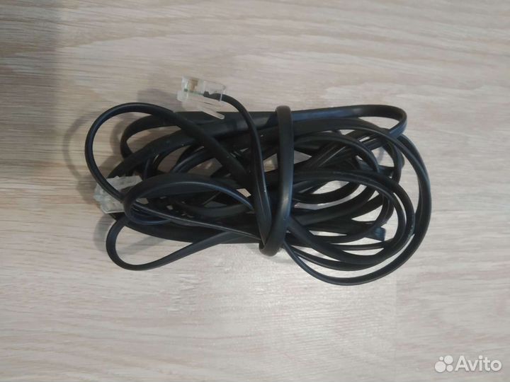 Телефонные провода