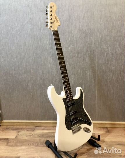 Fender squier affinity электрогитара