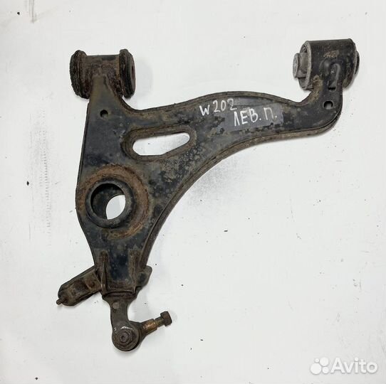 Рычаг передний левый Mercedes W202