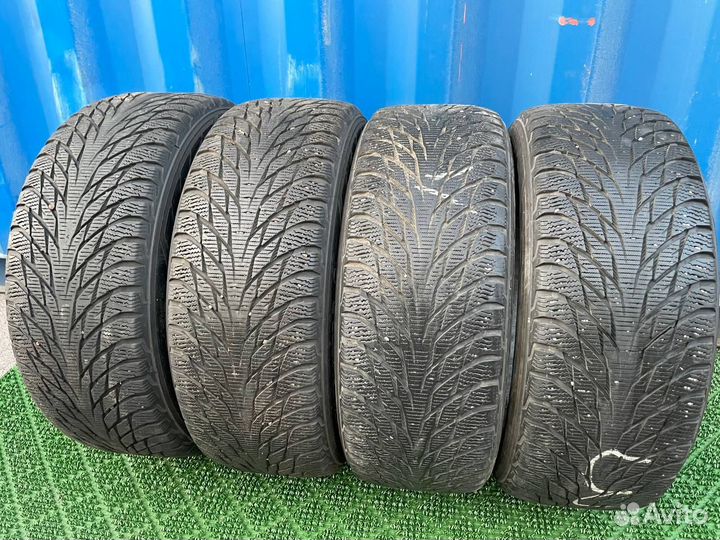 Nokian Tyres Hakkapeliitta R2 225/55 R17 115R