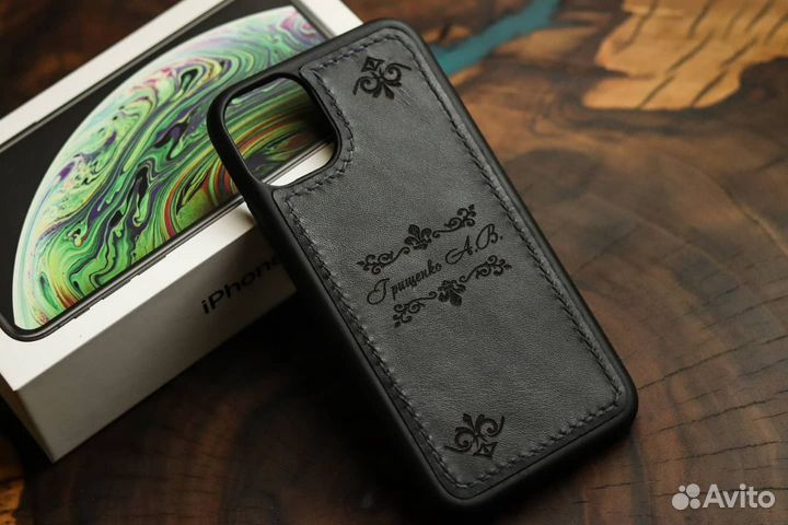 Индивидуальный кожаный чехол на iPhone 11 и 11pro