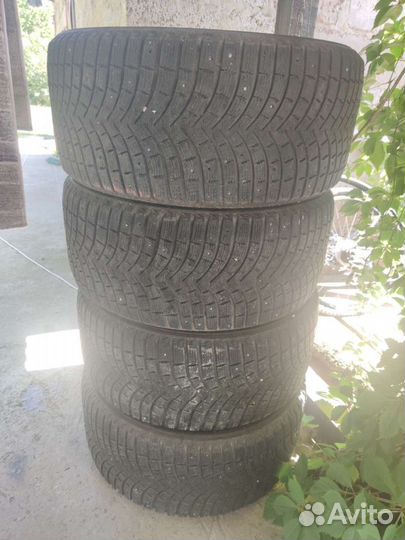 Michelin X-Ice Snow 295/40 R21
