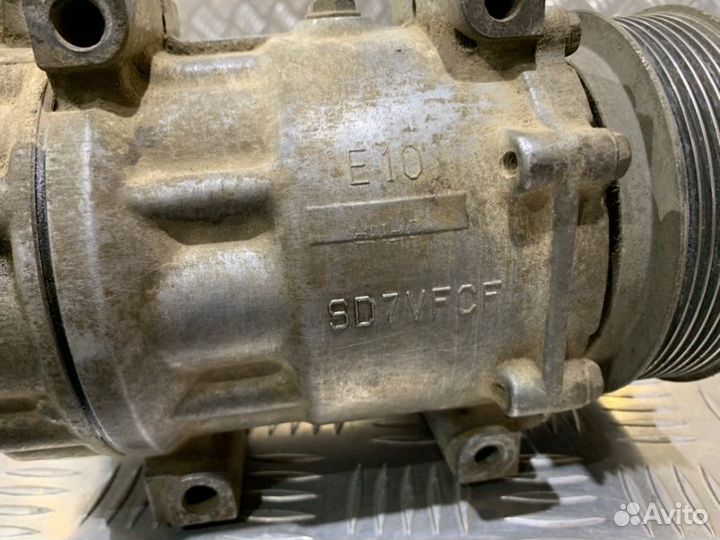 Компрессор кондиционера Renault Duster 2012-2015