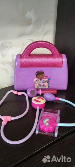 Игрушка Свинка пеппа и чемоданчик Доктор Плюшева