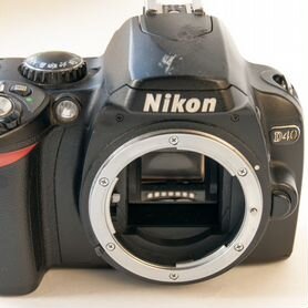 Nikon D40 без зарядного устройства