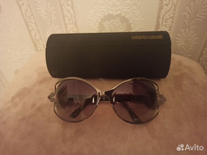 Солнцезащитные очки Валентин Юдашкин