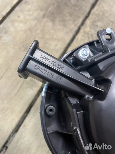 Моторчик печки Aveo T300