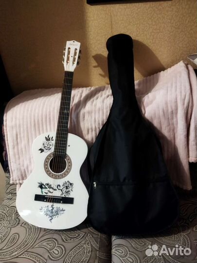 Классическая гитара