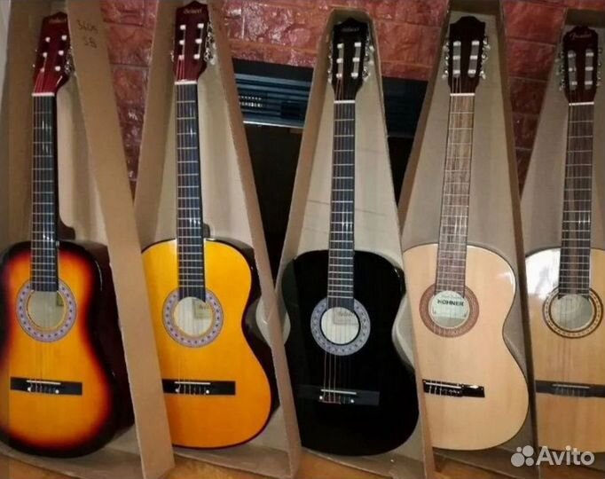 Акустические и классические гитары Belucci