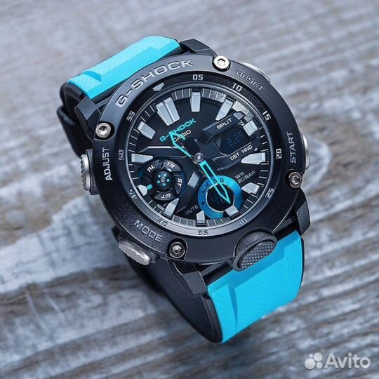 Часы Casio G-Shock GA-2000-1A2