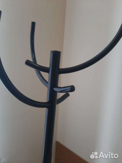 Вешалка для одежды напольная