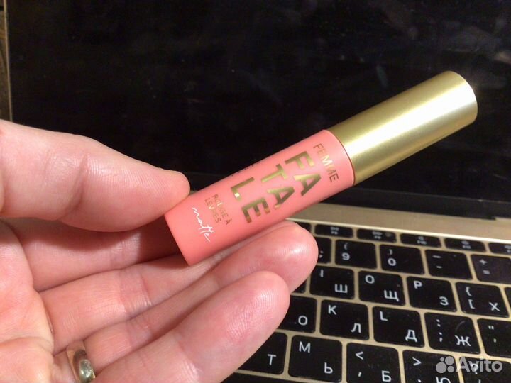 Vivienne sabo femme fatale помада