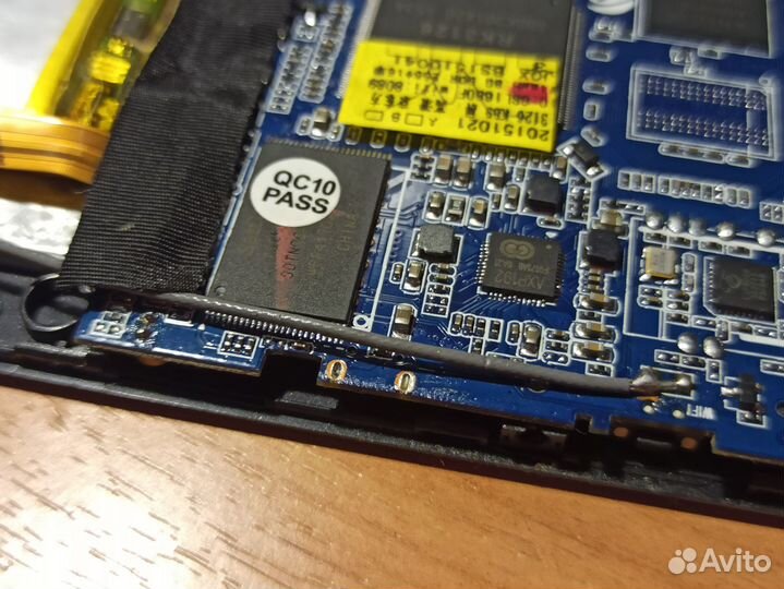 Планшет tesla neon 7.0 W на запчасти